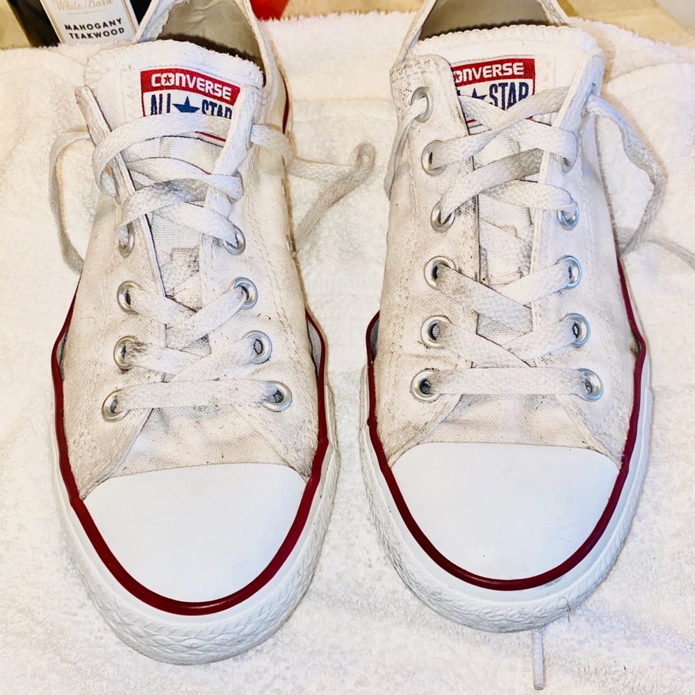 Converse (white)